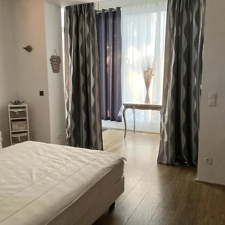 Gite Comme A La Maison Hyères Exterior foto